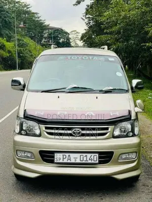 Toyota Noah Cr42 2000 Van (Used)