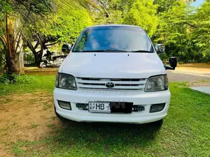 Toyota CR41 1998 Van (Used)