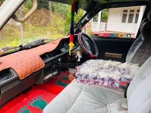 Nissan Vanette 1987 Van (Used)