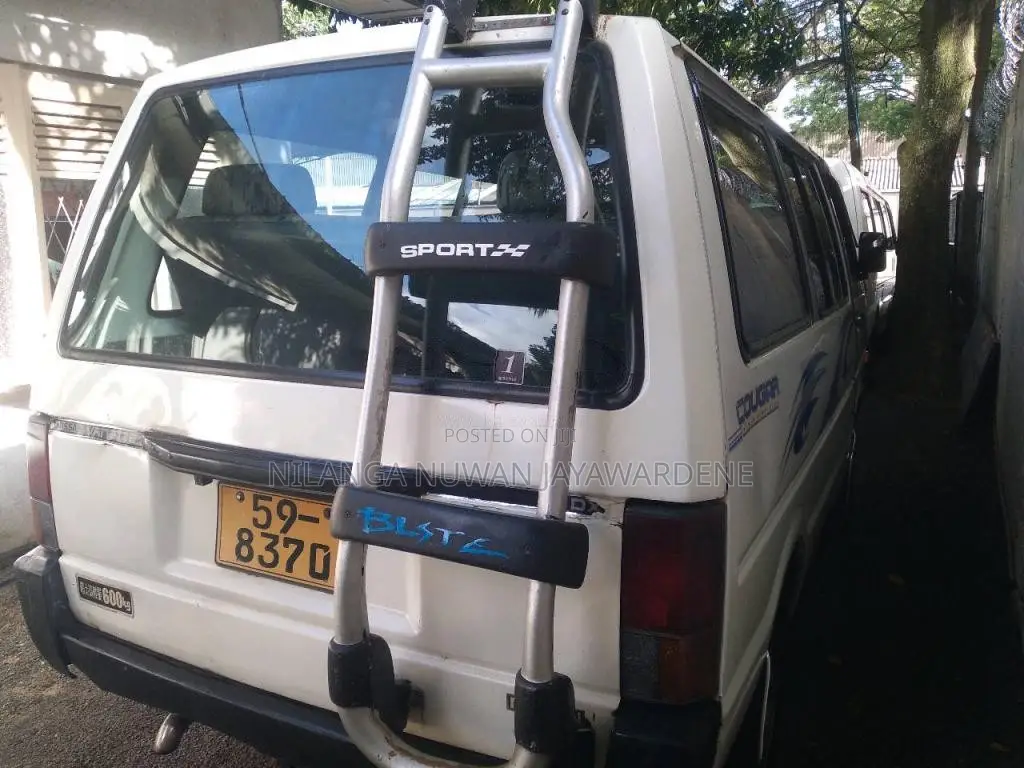 Nissan Vanette 1991 Van (Used)