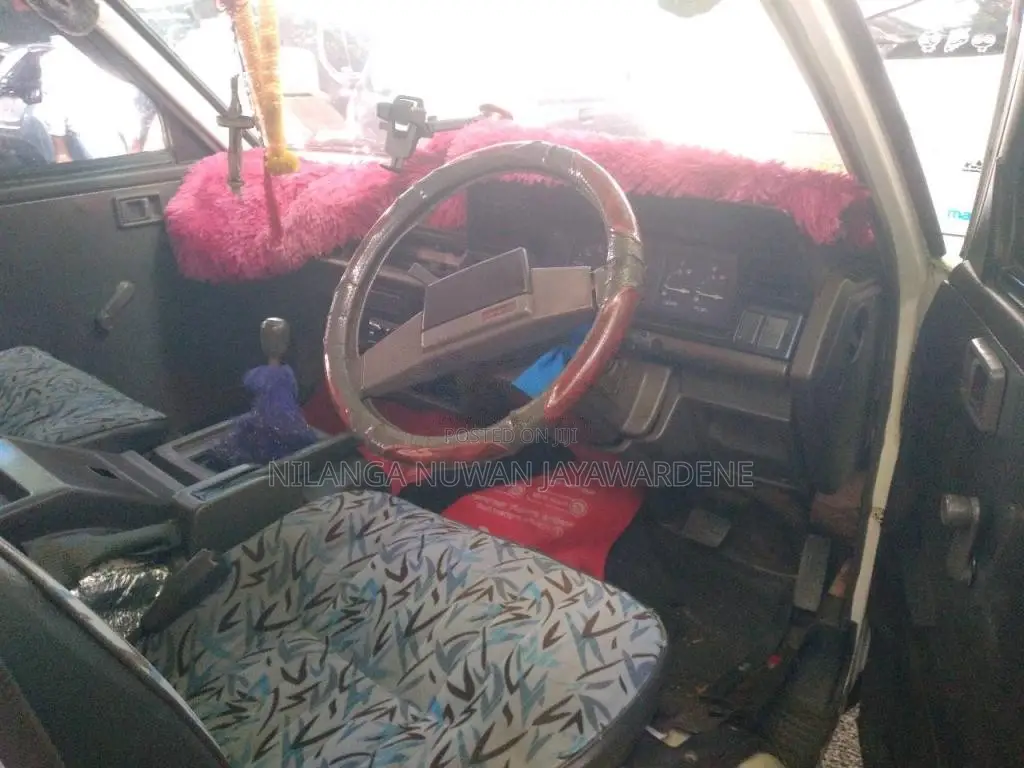 Nissan Vanette 1991 Van (Used)