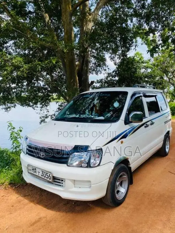 Toyota Noah KR42 3c Engine 1998 Van (Used)