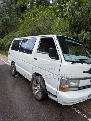 Toyota HIACE 1988 Van (Used)