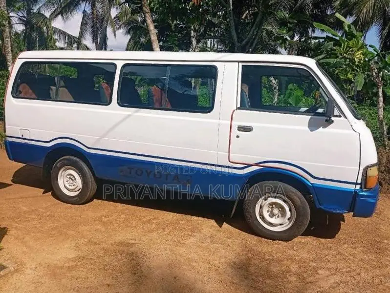 Toyota LH30 1980 Van (Used)