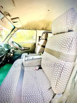 Mazda Bongo 2007 Van (Used)