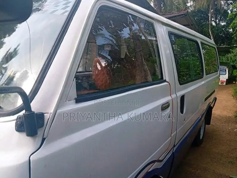Toyota LH30 1980 Van (Used)