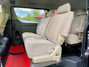 Toyota KDH 2015 Van (Used)