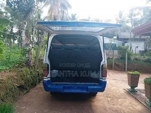 Toyota LH30 1980 Van (Used)