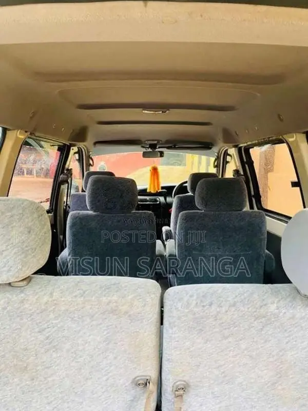 Toyota Noah KR42 3c Engine 1998 Van (Used)