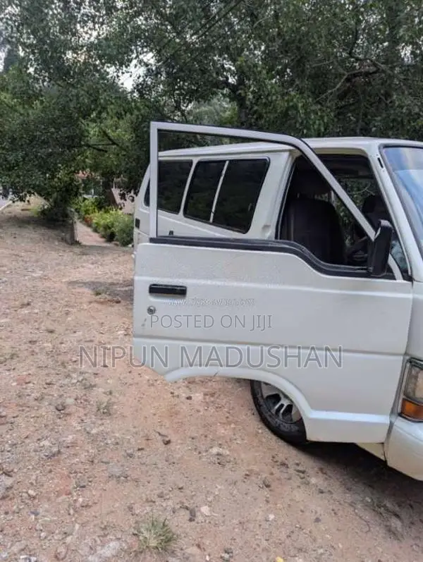 Toyota HIACE 1988 Van (Used)