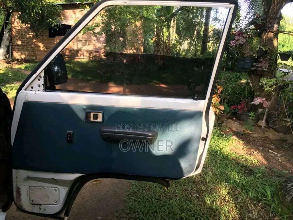 Toyota LiteAce 1987 Van (Used)