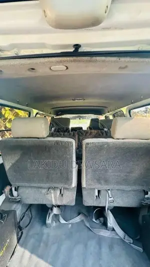 Nissan Vanette 2000 Van (Used)