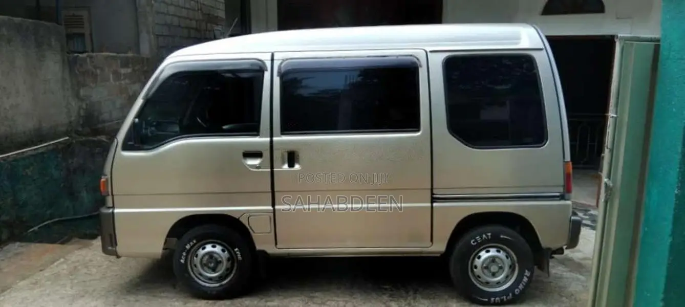 Subaru Sambar 2000 Van (Used)