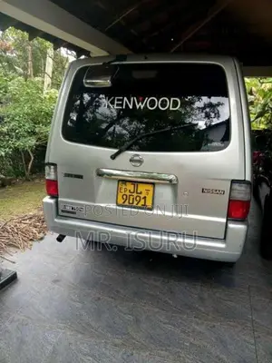 Nissan Vanette 2000 Van (Used)