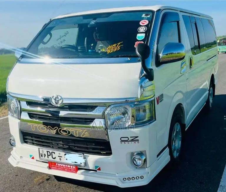 Toyota KDH 201 GL 2007 Van (Used)