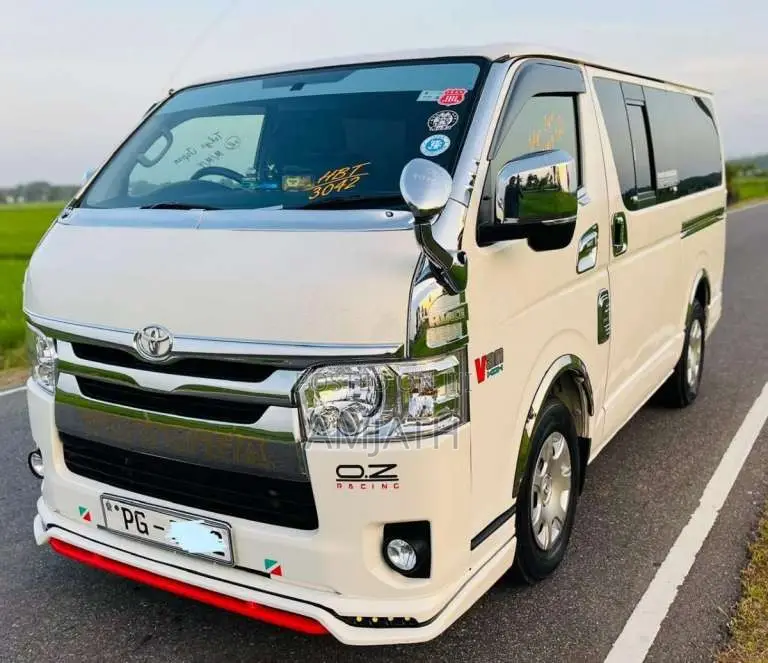Toyota KDH SUPER GL 201 2012 Van (Used)