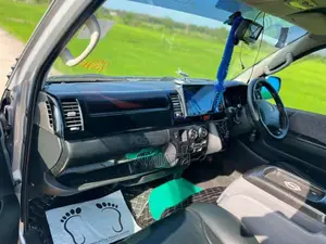 Toyota KDH 201SUPER GL UPDATE 2008 Van (Used)