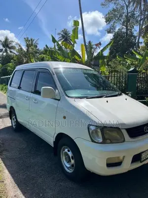 Toyota CR41 1997 Van (Used)