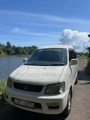 Toyota CR41 1997 Van (Used)