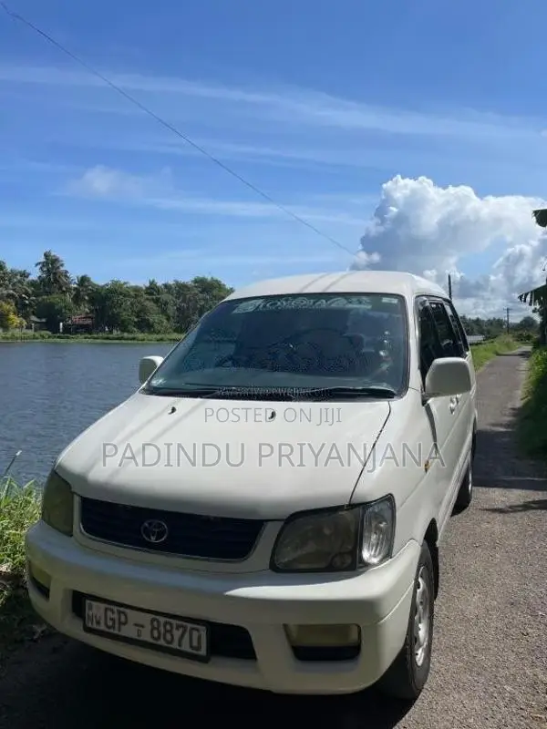 Toyota CR41 1997 Van (Used)