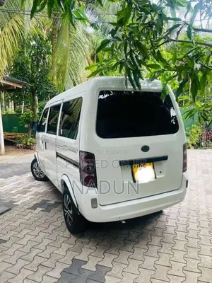 Micro Mpv 2015 Van (Used)