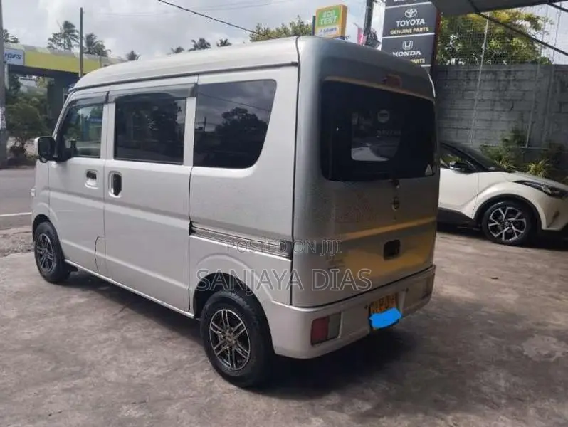 Suzuki Every 2016 Van (Used)