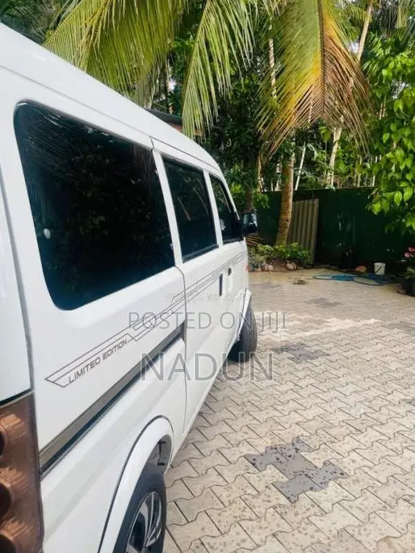 Micro Mpv 2015 Van (Used)