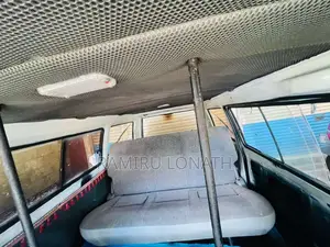 Mitsubishi L300 1984 Van (Used)