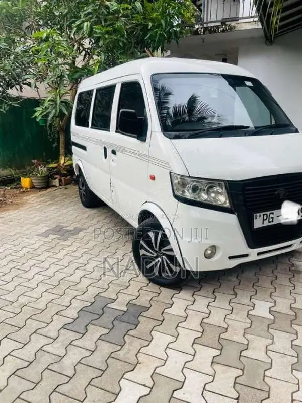 Micro Mpv 2015 Van (Used)