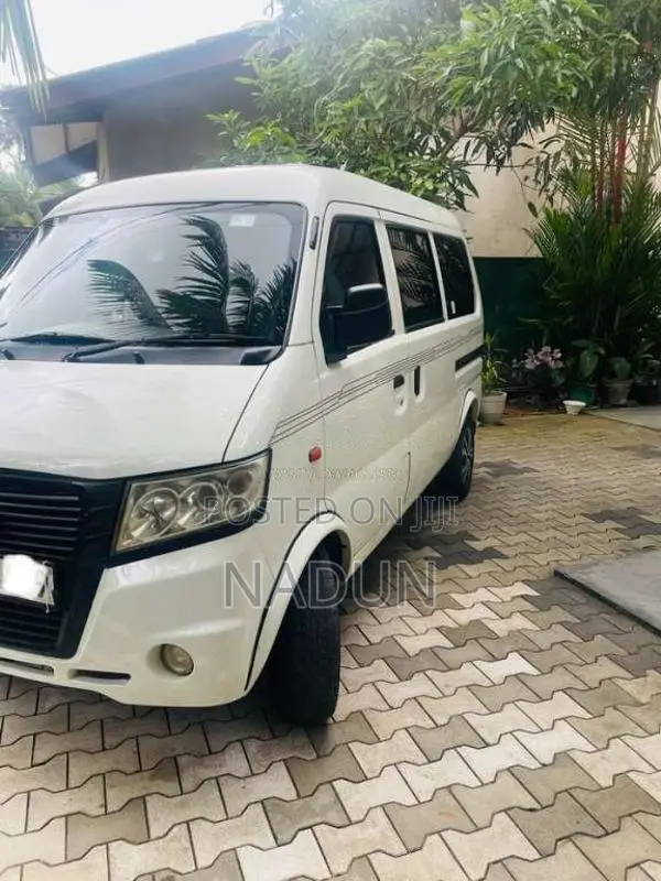 Micro Mpv 2015 Van (Used)