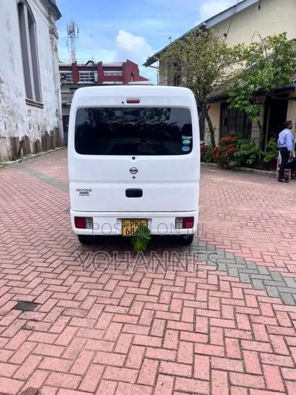 Nissan Clipper 2016 Van (Used)