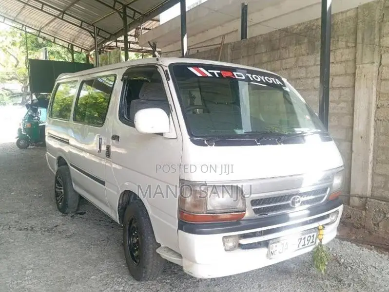 Toyota HIACE 2004 Van (Used)