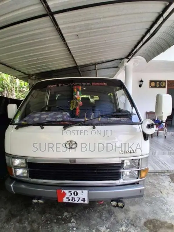Toyota Shell Long 1983 Van (Used)