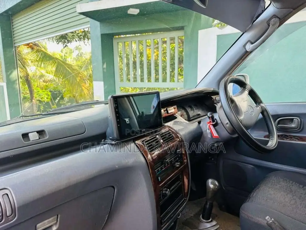 Toyota CR41 1996 Van (Used)