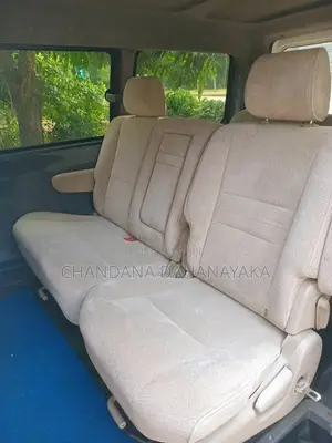 Toyota CR41 2000 Van (Used)