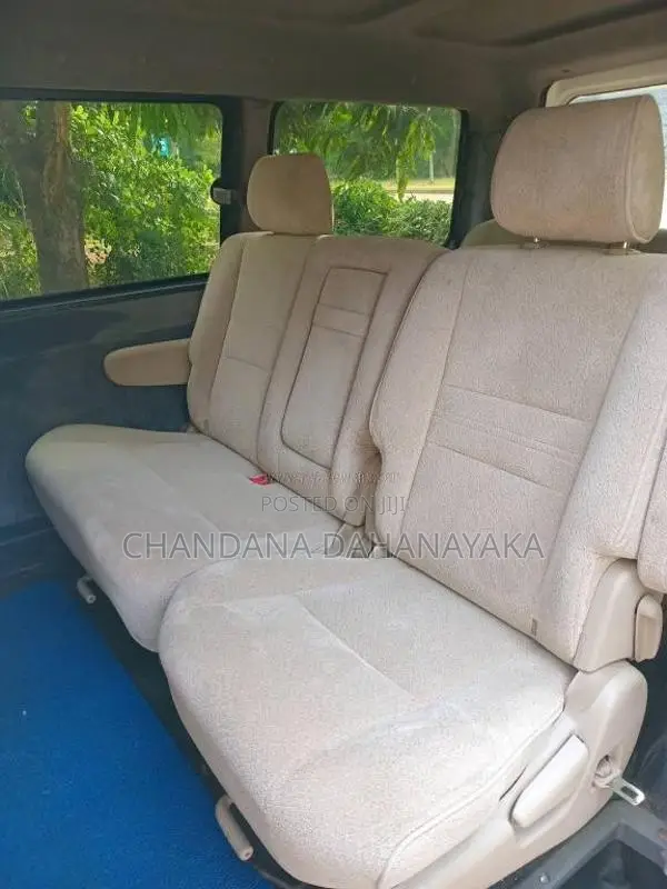 Toyota CR41 2000 Van (Used)