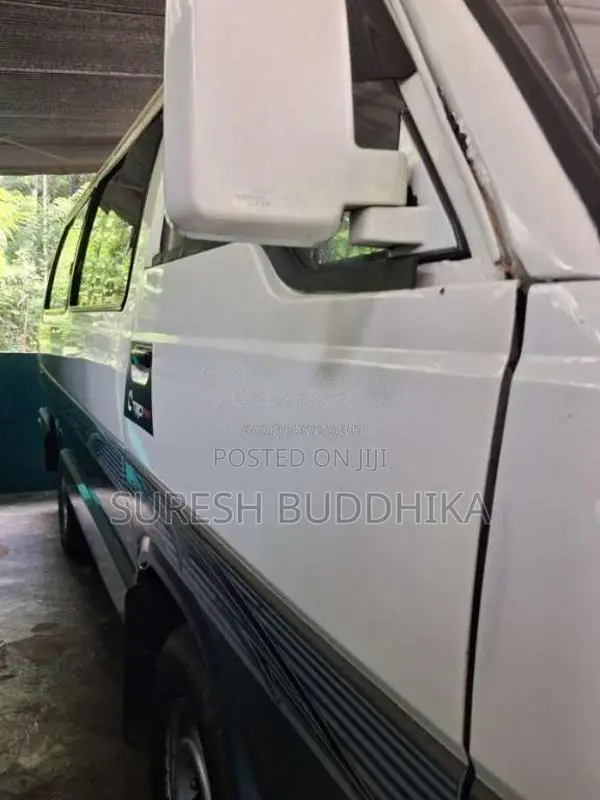 Toyota Shell Long 1983 Van (Used)