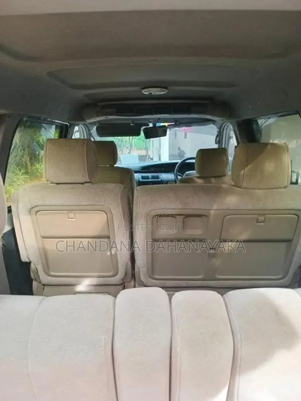 Toyota CR41 2000 Van (Used)