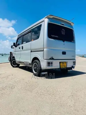 Suzuki Every 2017 Van (Used)