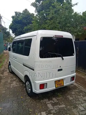 Suzuki Every 2011 Van (Used)