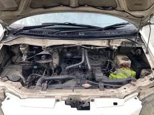 Toyota Noah 1998 Van (Used)