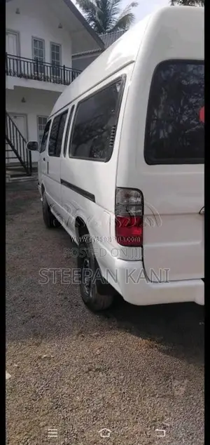 Toyota Dolphin 1996 Van (Used)
