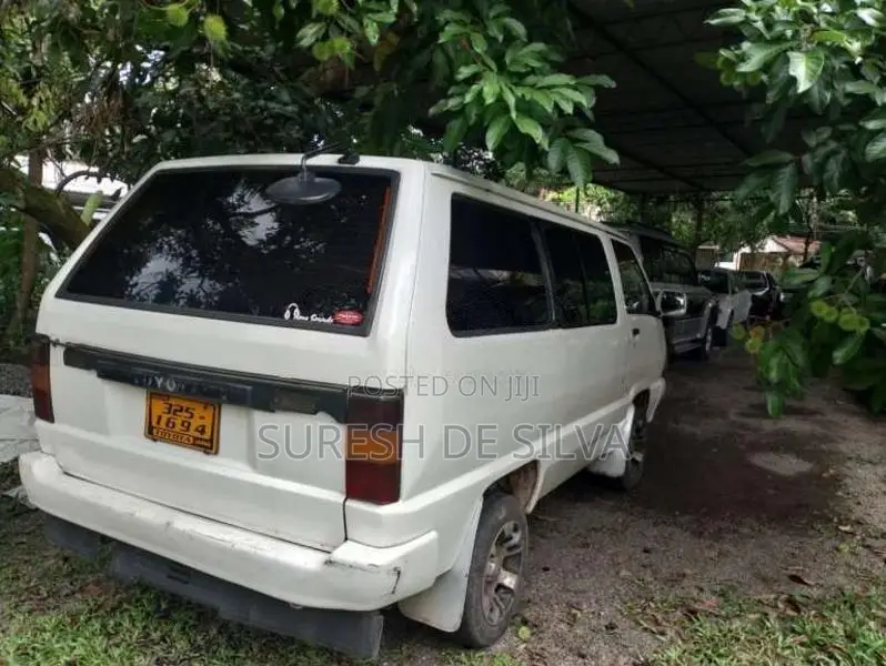 Toyota Townace CR26 1988 Van (Used)