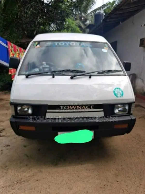 Toyota Townace 1987 Van (Used)