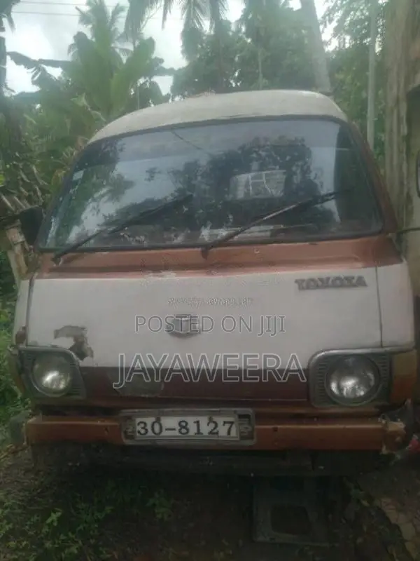 Toyota Lh40 1982 Van (Used)