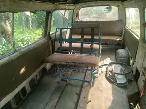 Toyota Lh40 1982 Van (Used)