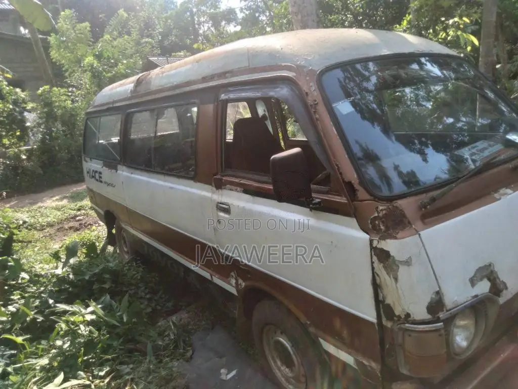 Toyota Lh40 1982 Van (Used)
