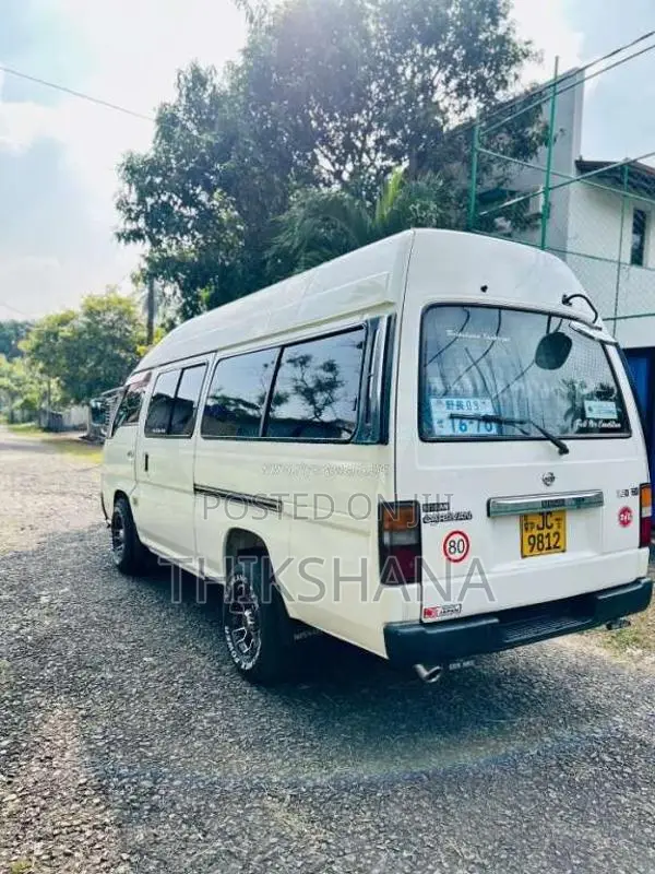 Nissan Caravan 1997 Van (Used)