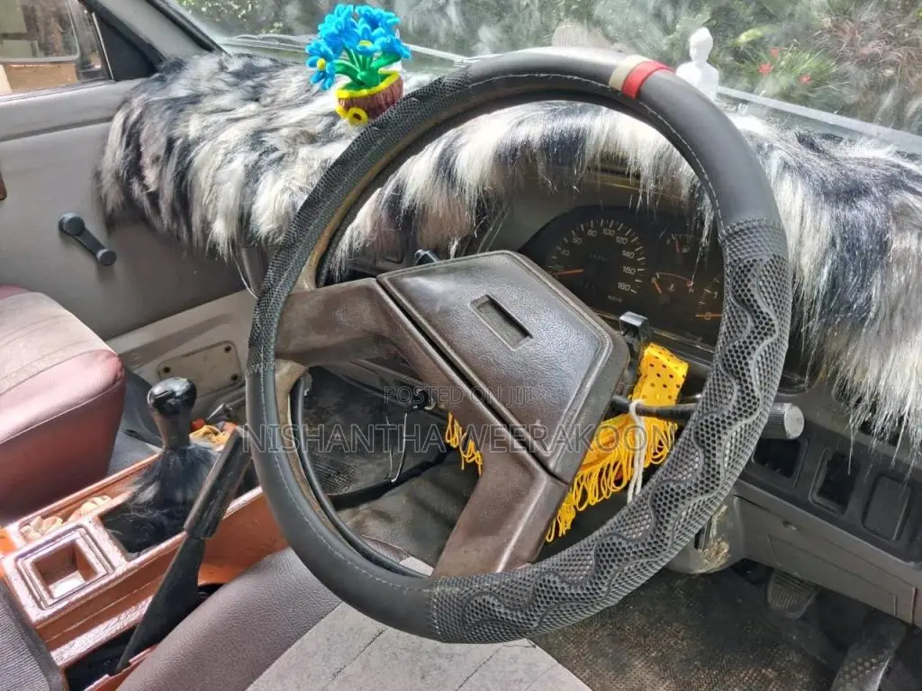 Toyota Townace 1987 Van (Used)