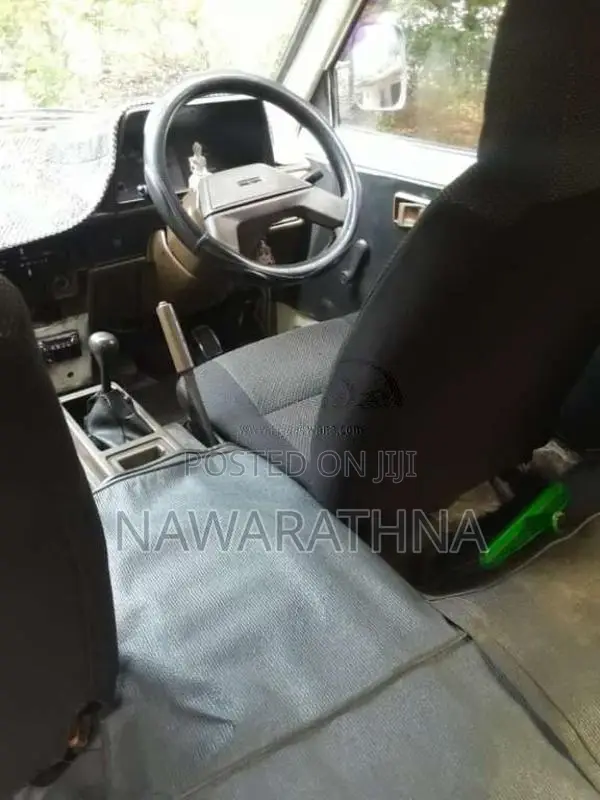 Toyota TownAce 1986 Van (Used)